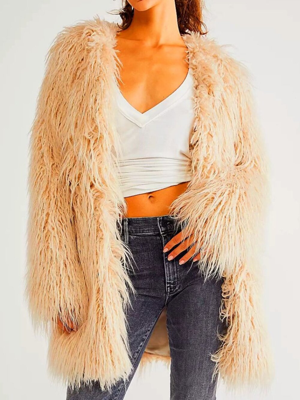 🦋💋UBER GORGE!💋🦋 Free People 70s Vibe Boho-Chic Renata Fur Coat in Sand - Picture 3 of 16